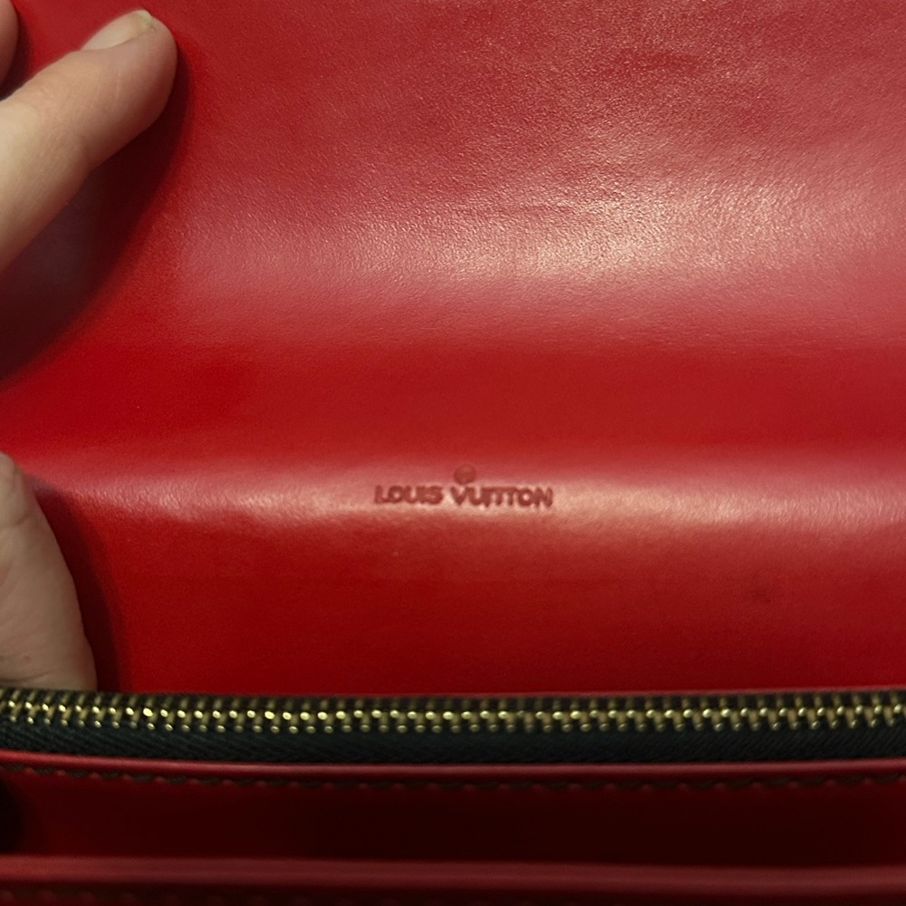 Authentic Louis Vuitton Epi Friedland Shoulder bag - Picture 6 of 16